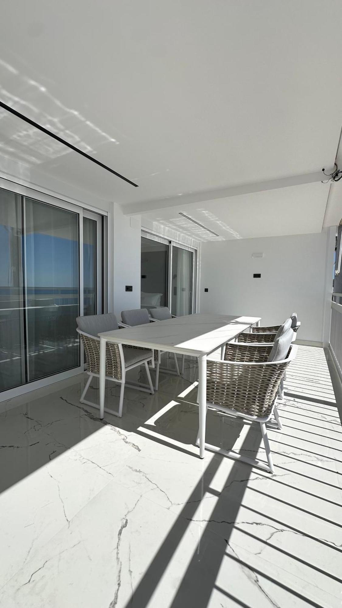 Esmeralda, Benidorm Beachfront Poniente, 1St Line Frontal Seaview, Ocean Terrace מראה חיצוני תמונה
